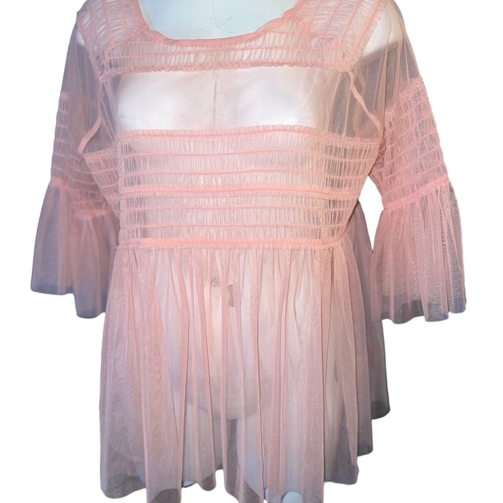 Mesh Peplum Top
